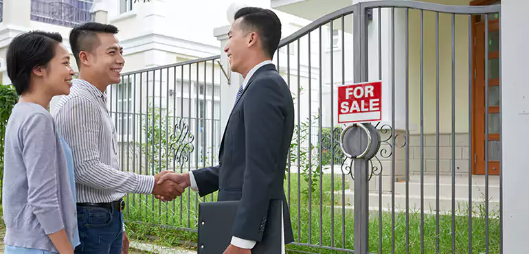 Why Choose Us to Sell Your House in Fayetteville, NC?